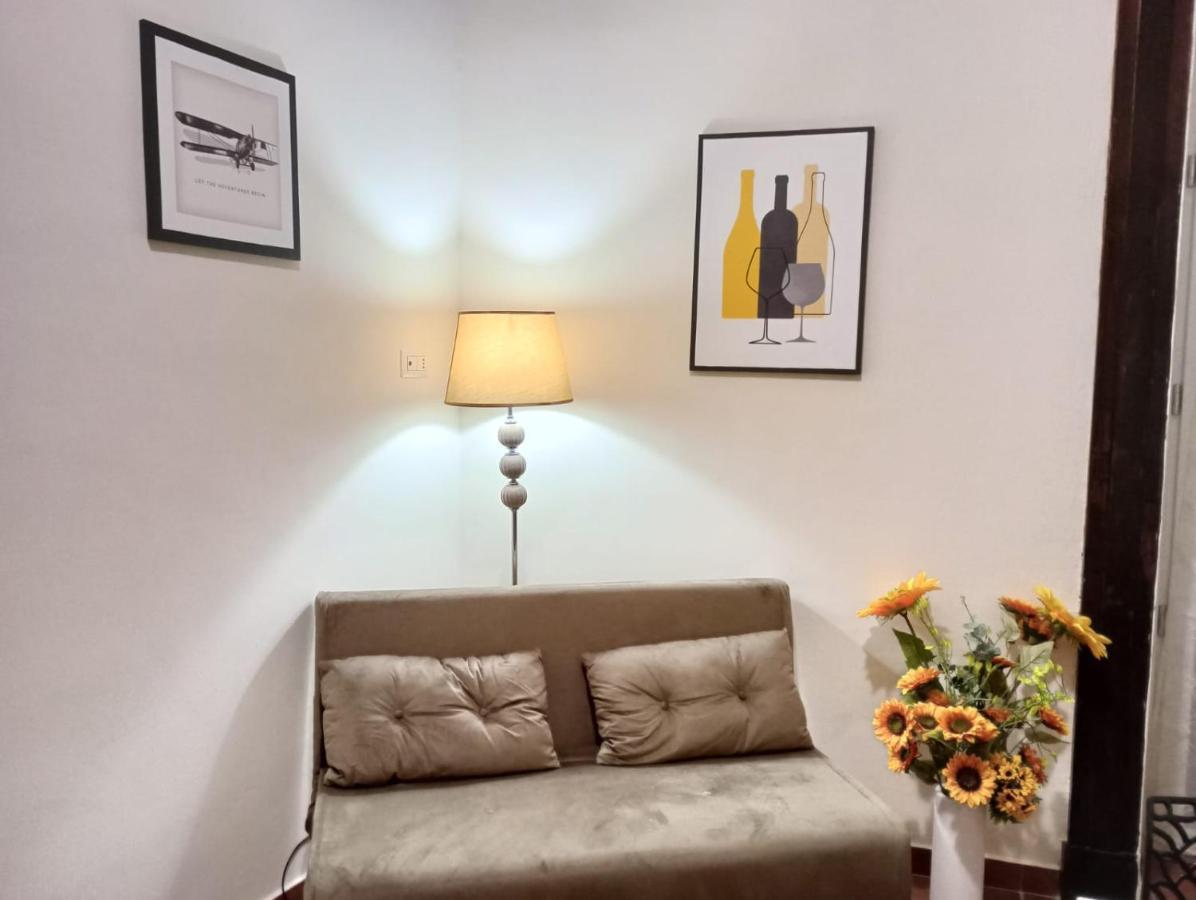 7 Cannelle Guest House 伊塞尔尼亚 外观 照片