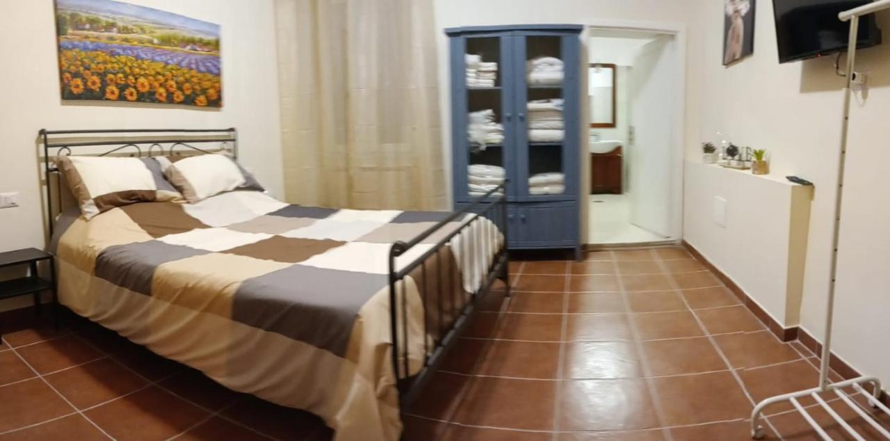 7 Cannelle Guest House 伊塞尔尼亚 外观 照片
